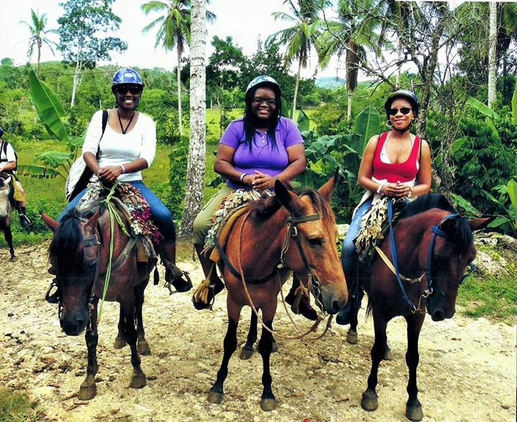 horse back riding in Semana,DR